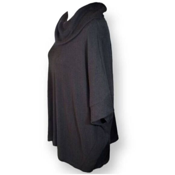 BANANA REPUBLIC BLACK SWEATER PONCHO SZ.M/L EUC. - Picture 3 of 5